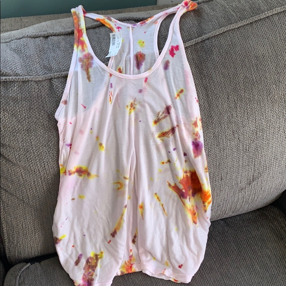 Tie dye tank, NWT